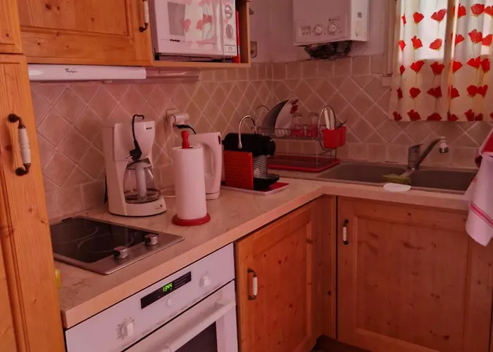 Villa Lumineuse Dans Pinede Calme Et Reposante Location Du Dimanche Au Dimanche *